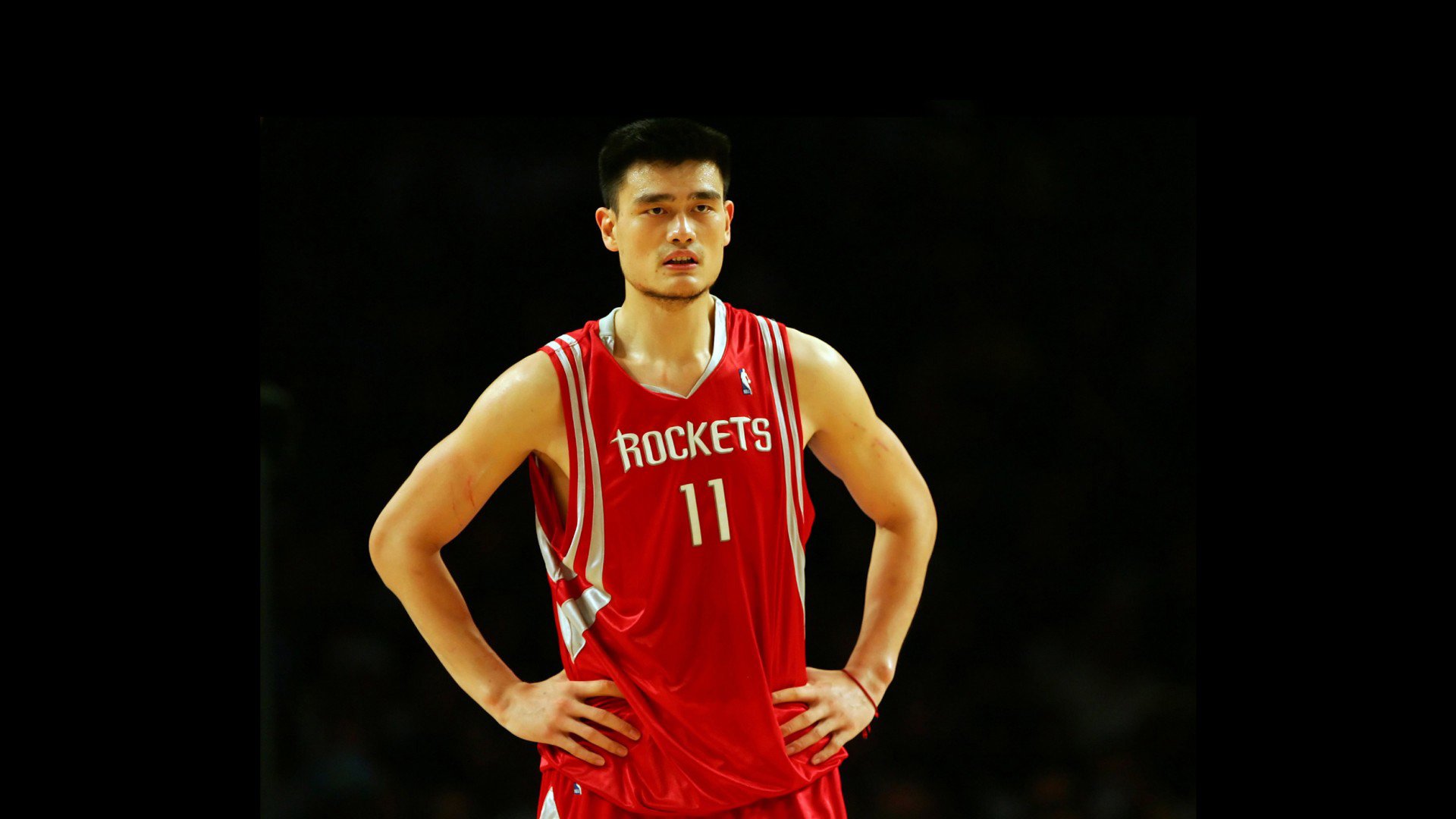 乐动体育在线游戏-跨界奇观，瓦伦西亚复出首秀撞上NBA总决赛，森林狼降维备战葡超，纽卡斯尔临场应变成今日焦点